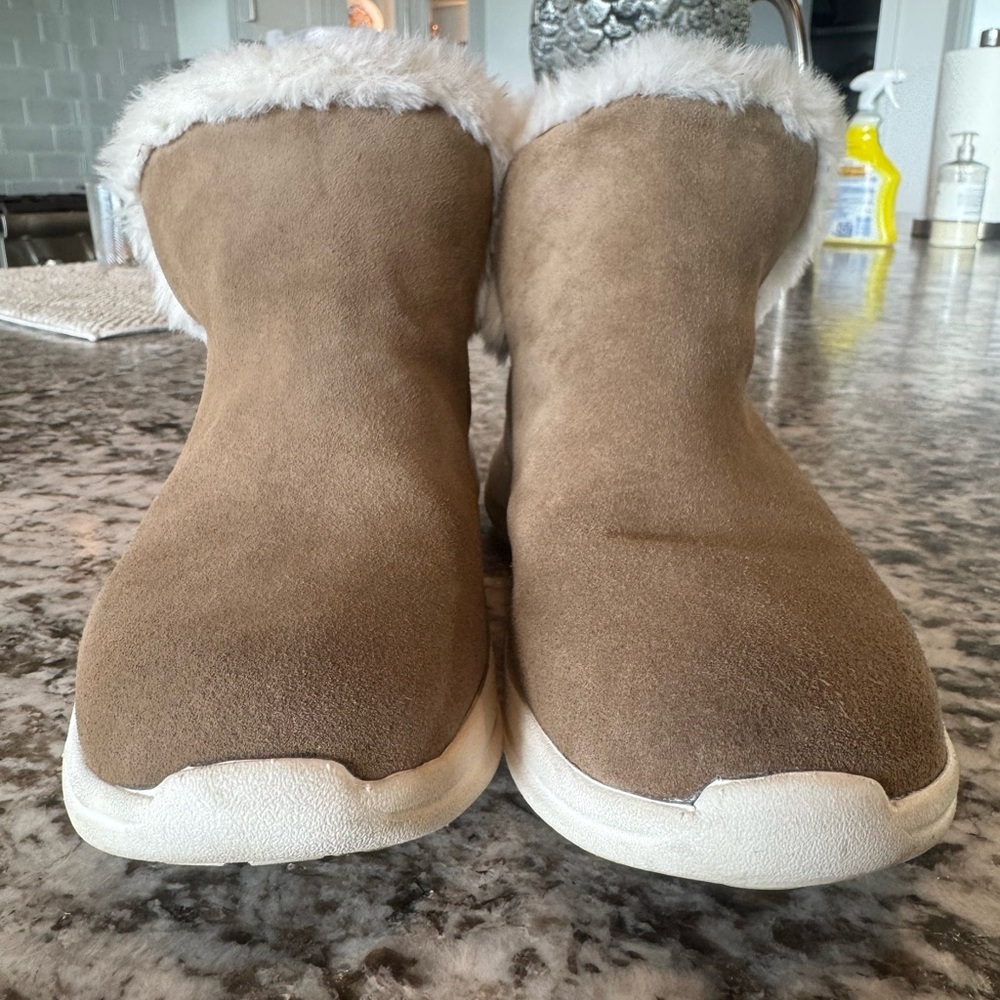 Johnston Murphy Mollie Sherling Whisky Waterproof Suede Bootie 7 Trufoam snow - Picture 11 of 12